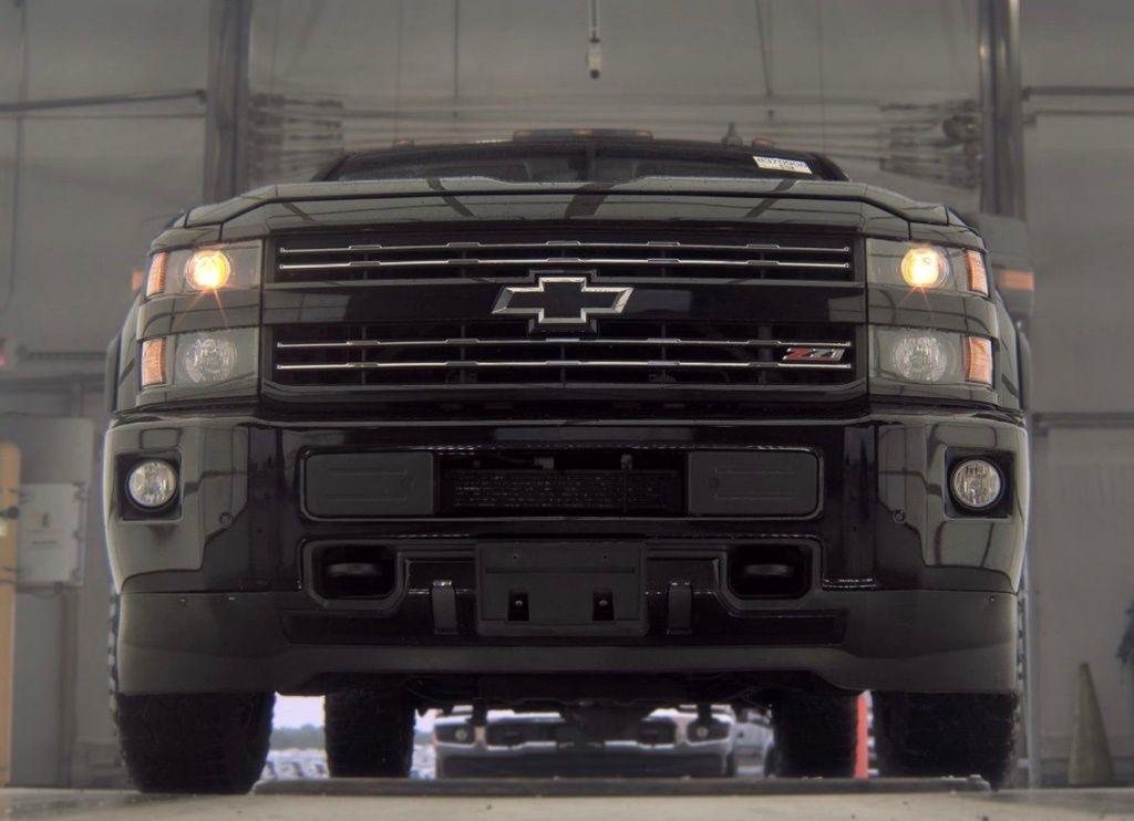 chevrolet silverado 2500hd 2017 1GC1KVEG4HF111919 image chevrolet silverado 2500hd 2017 1GC1KVEG4HF111919 image
